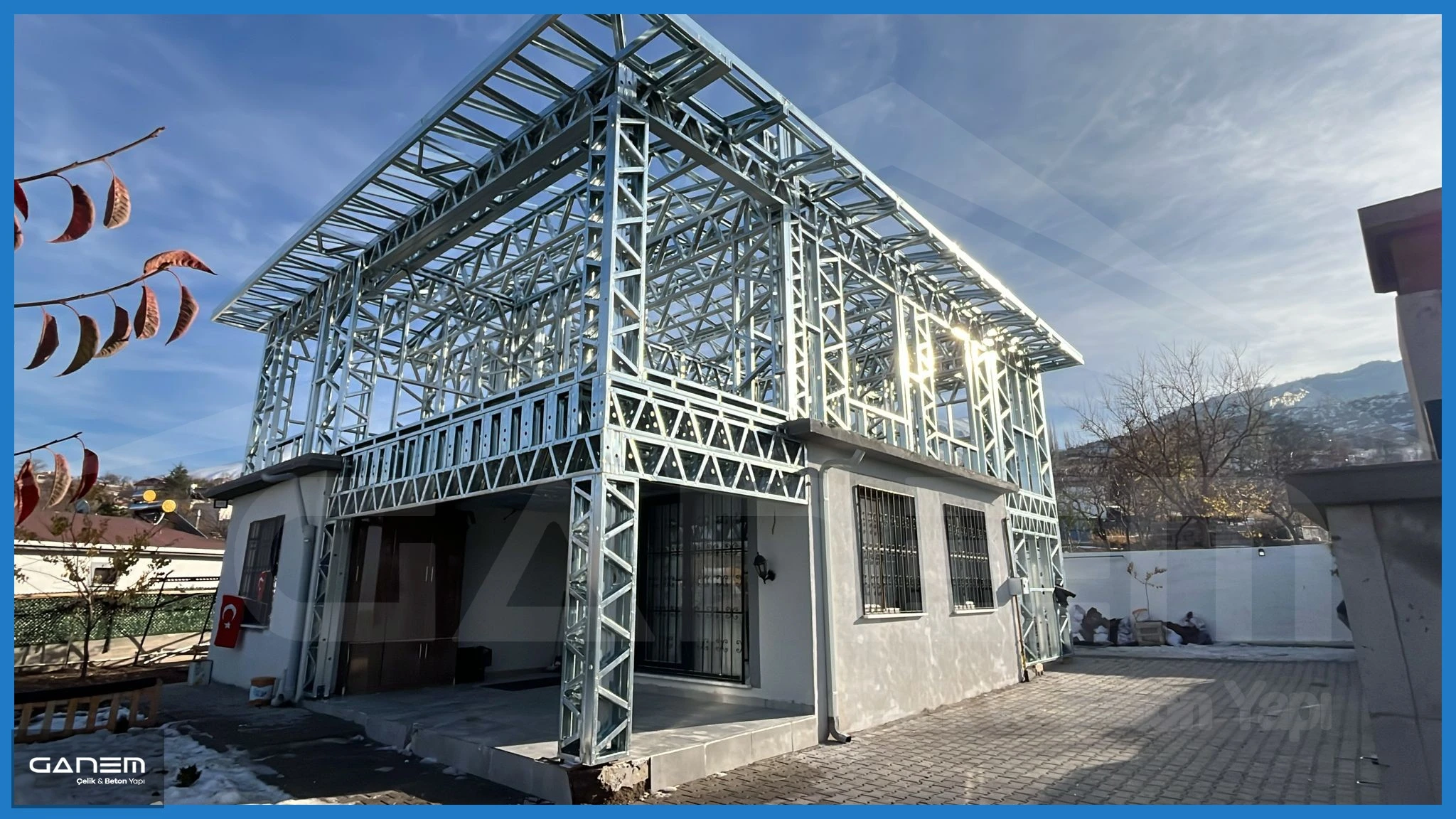 İki Katlı Yapı Eki